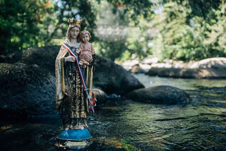Advocación de la Virgen del Carmen